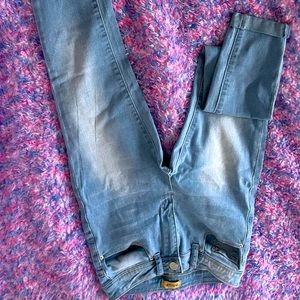 SHEIN RAW Capri Jean.